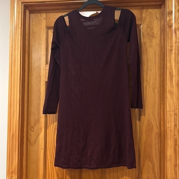 Garage Burgundy Cold Shoulder Knit Dress - Picture 4 of 4